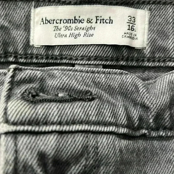 🆕 Abercrombie and Fitch Gray Stone Washed Jeans, Size 16 Long - Picture 4 of 8